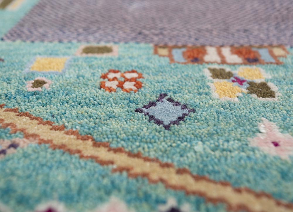 manchaha blue wool and bamboo silk hand knotted Rug - CloseUp