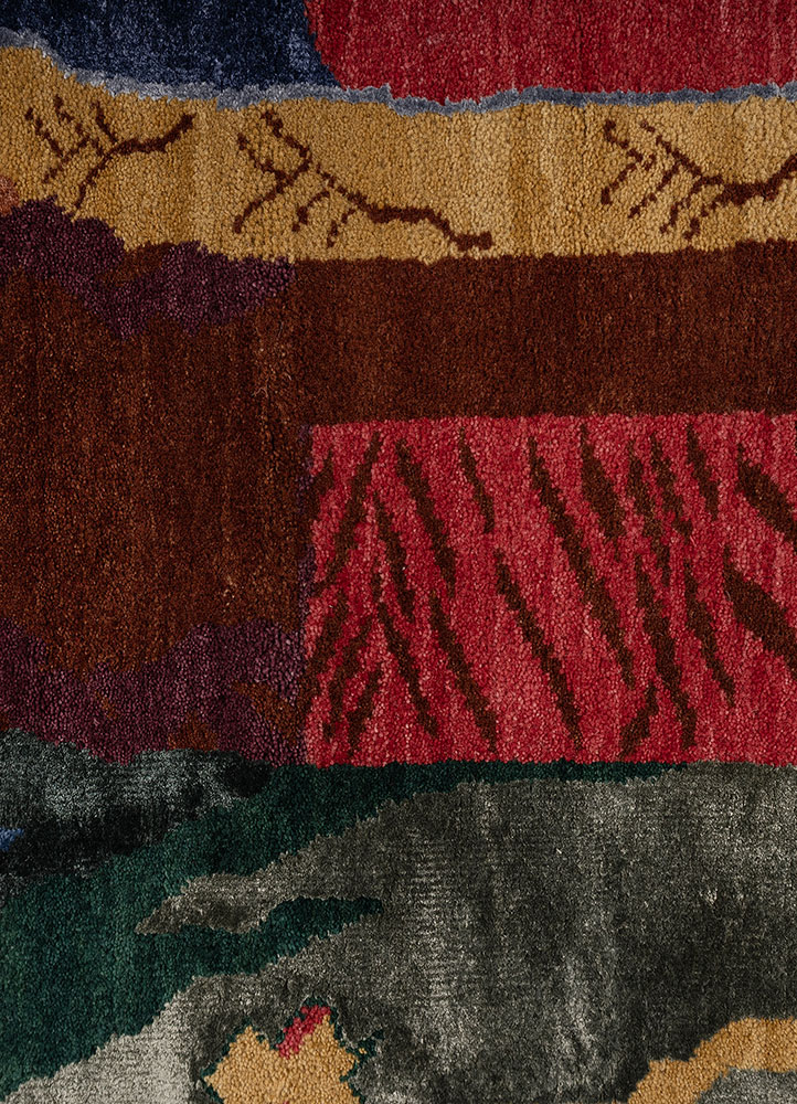 manchaha red and orange wool and bamboo silk hand knotted Rug - CloseUp