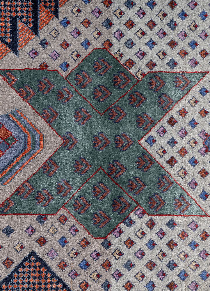 manchaha blue wool and bamboo silk hand knotted Rug - CloseUp