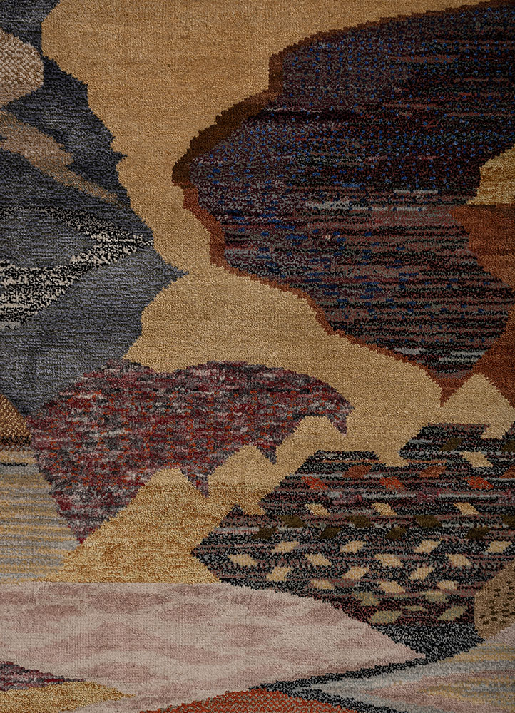 manchaha gold wool and bamboo silk hand knotted Rug - CloseUp