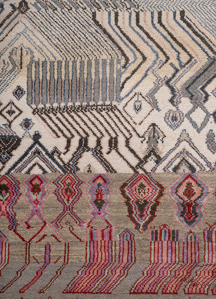 manchaha grey and black wool and bamboo silk hand knotted Rug - CloseUp