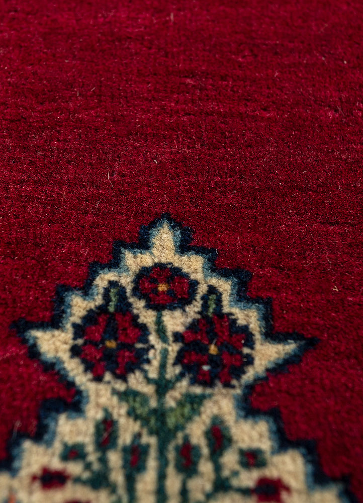 aalam pink and purple wool hand knotted Rug - CloseUp