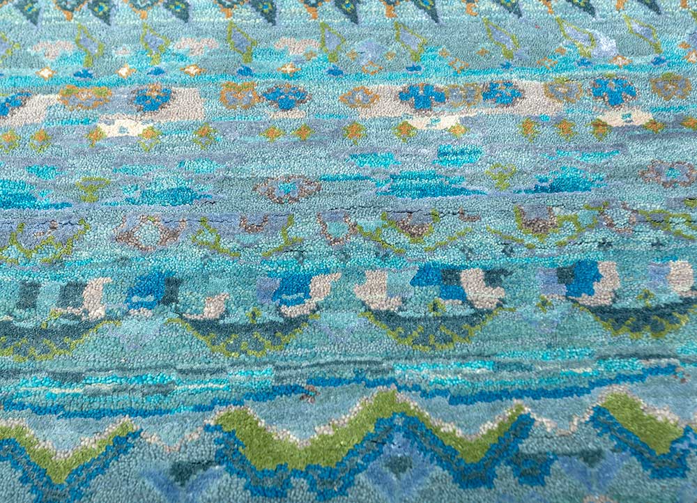 manchaha blue wool and bamboo silk hand knotted Rug - CloseUp