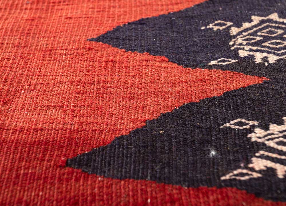 nuray pink and purple wool hand knotted Rug - CloseUp