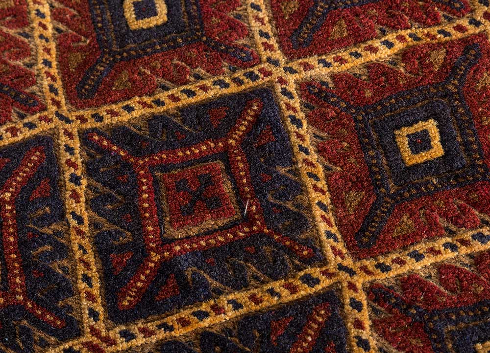gulnar gold wool hand knotted Rug - CloseUp