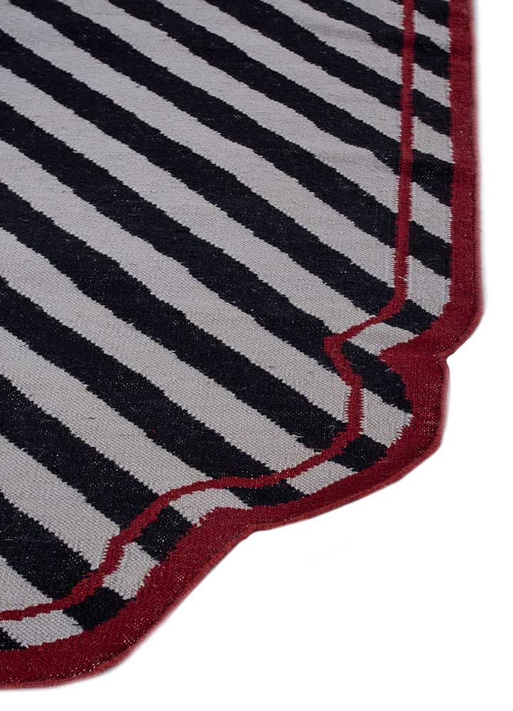 alhambra grey and black wool flat weaves Rug - Corner