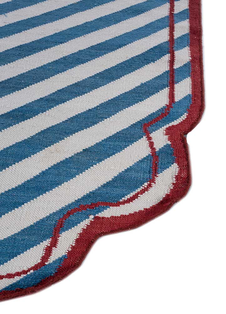 alhambra grey and black wool flat weaves Rug - Corner