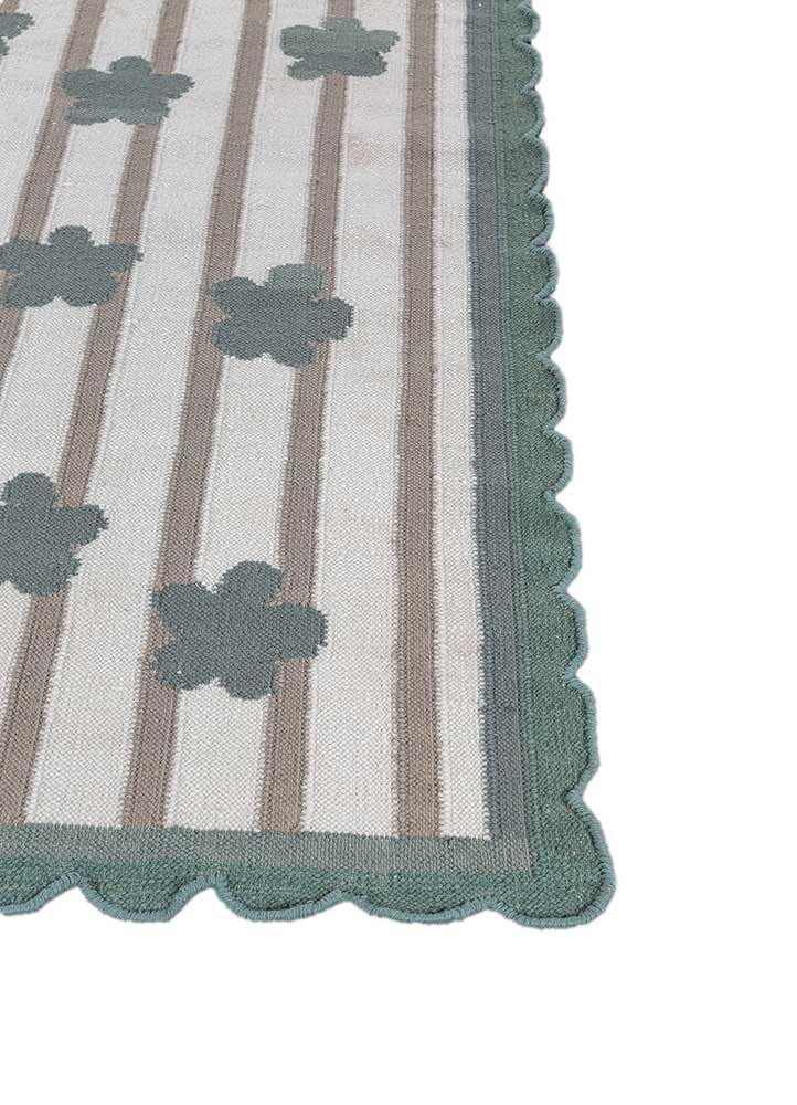 alhambra ivory wool flat weaves Rug - Corner