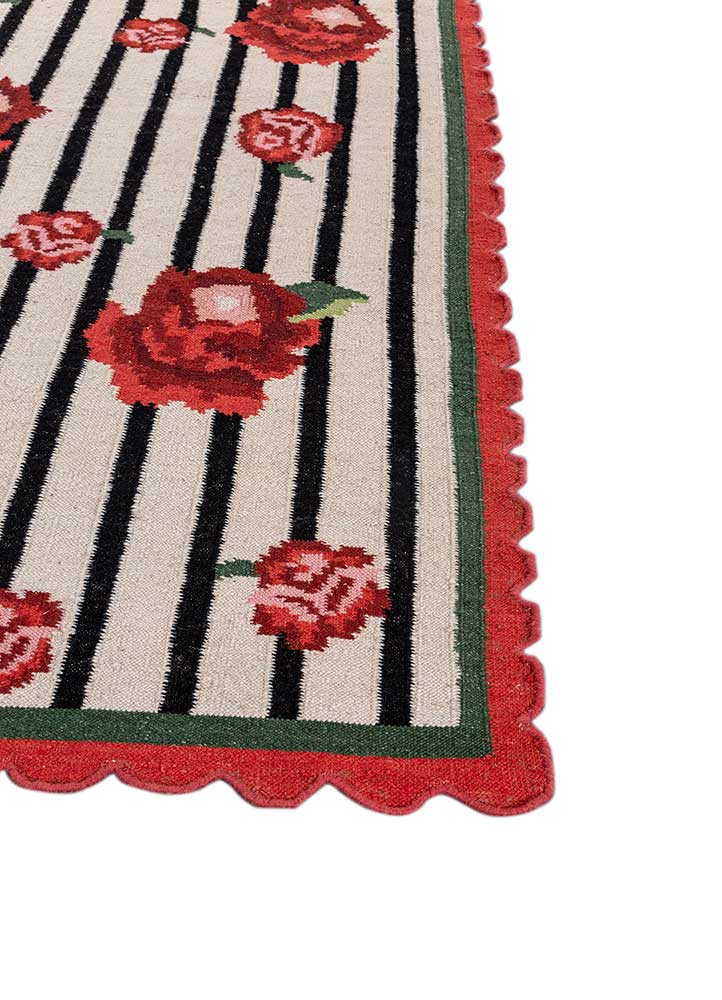 alhambra ivory wool flat weaves Rug - Corner