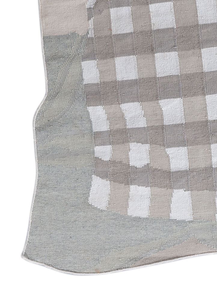 checkers ivory wool flat weaves Rug - Corner