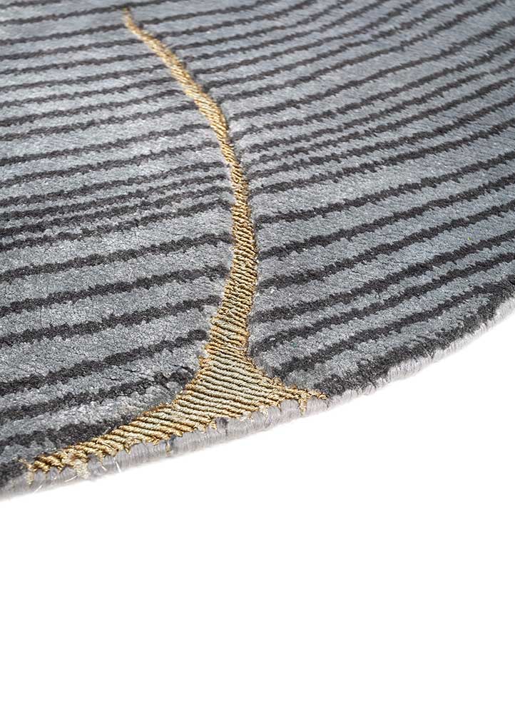 azalea blue bamboo silk hand knotted Rug - Corner