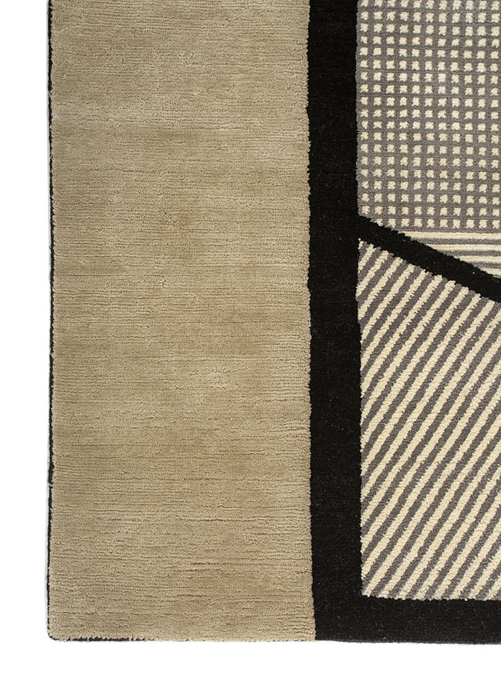 box grey and black wool hand knotted Rug - Corner