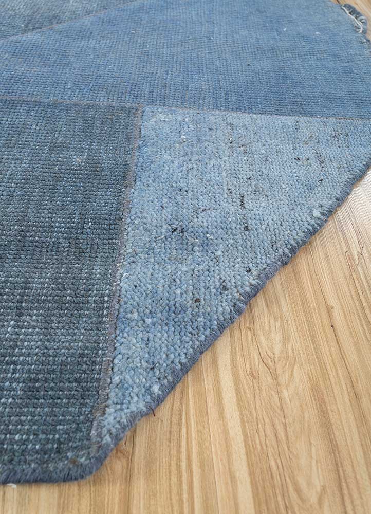 provenance blue wool hand knotted Rug - Corner