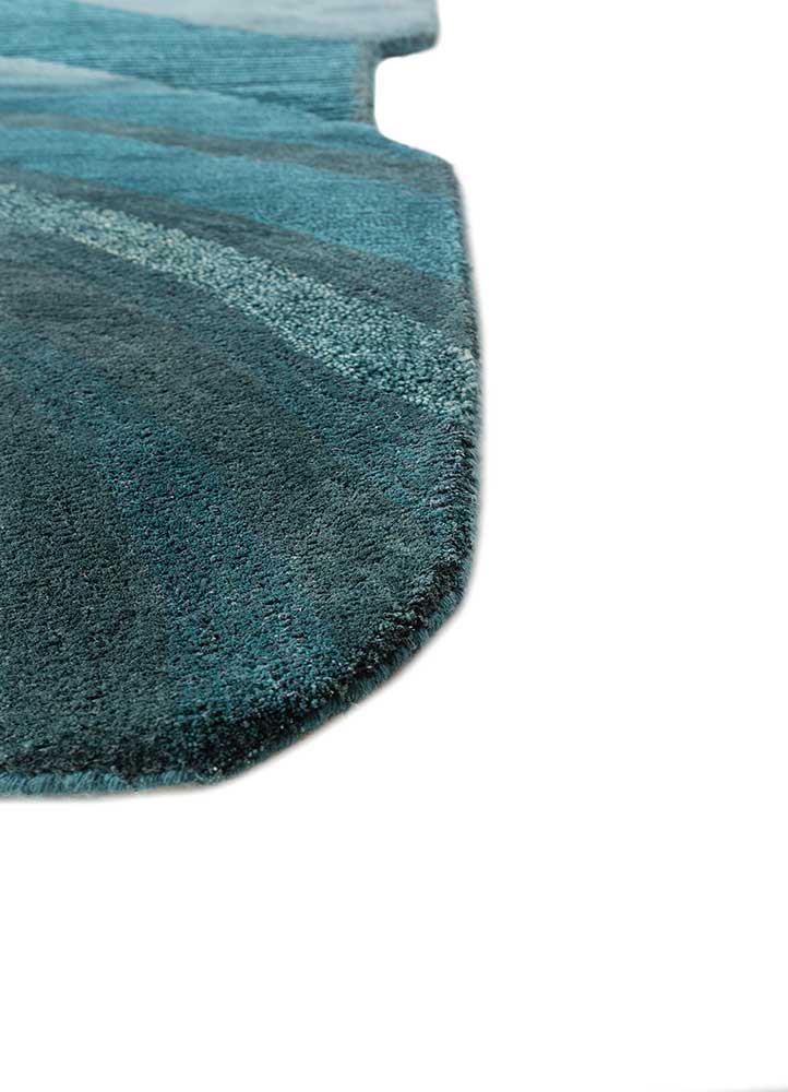 pathways blue wool and viscose hand tufted Rug - Corner