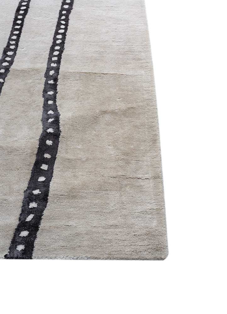 caliedo ivory wool and viscose hand tufted Rug - Corner
