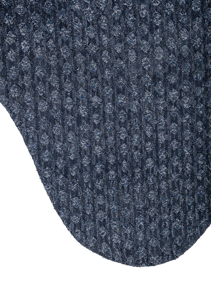 pathways blue wool and bamboo silk hand tufted Rug - Corner