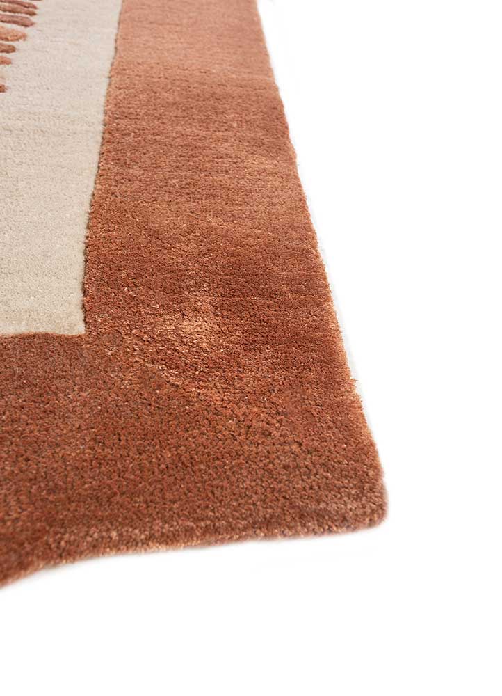 lucid ivory wool and viscose hand tufted Rug - Corner