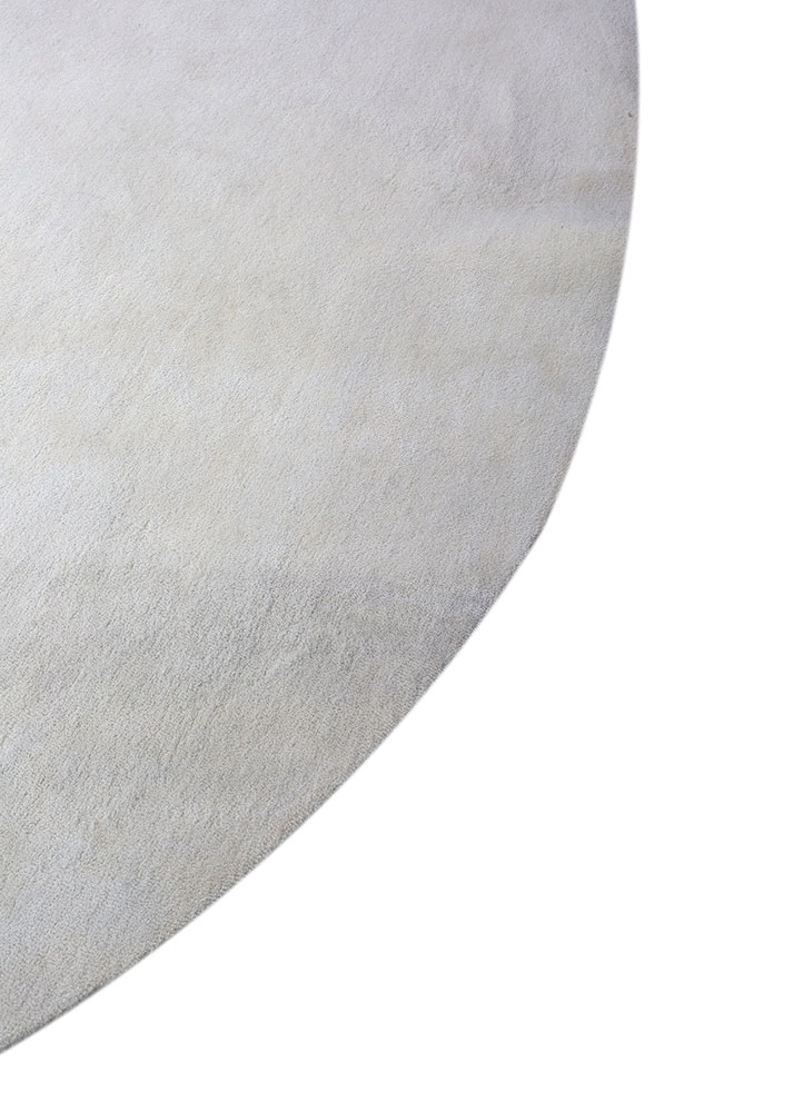 cera ivory wool hand tufted Rug - Corner