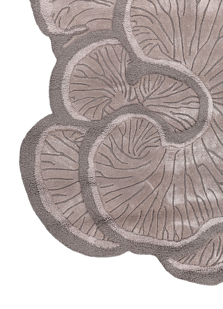 aurelia grey and black wool and viscose hand tufted Rug - Corner