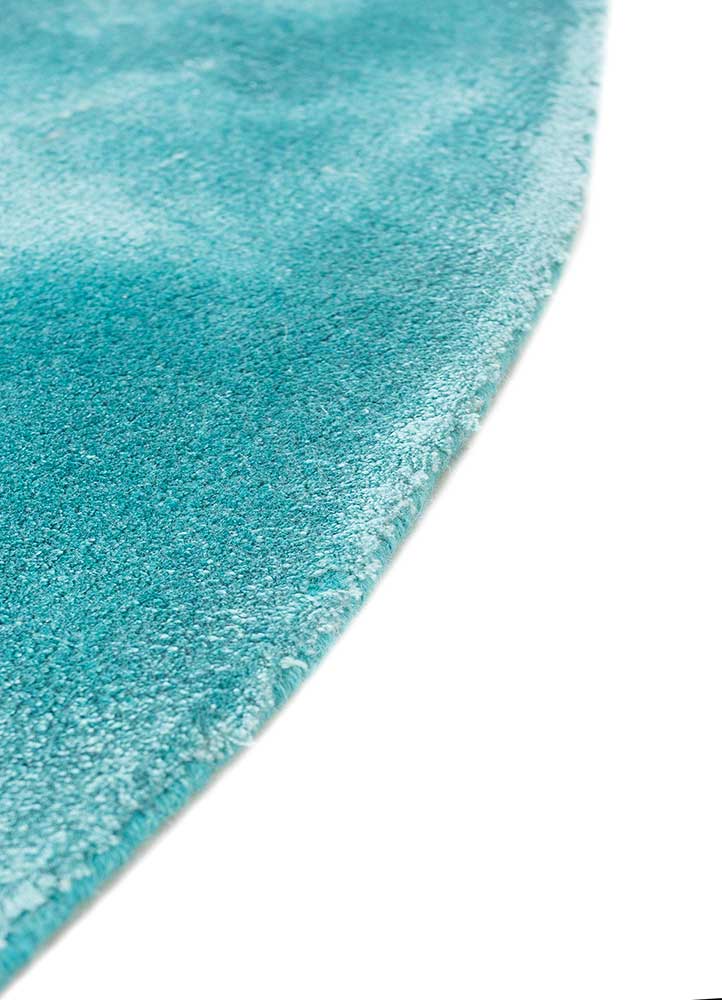 cera blue viscose hand tufted Rug - Corner