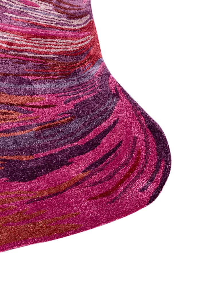 infini pink and purple wool and viscose hand tufted Rug - Corner