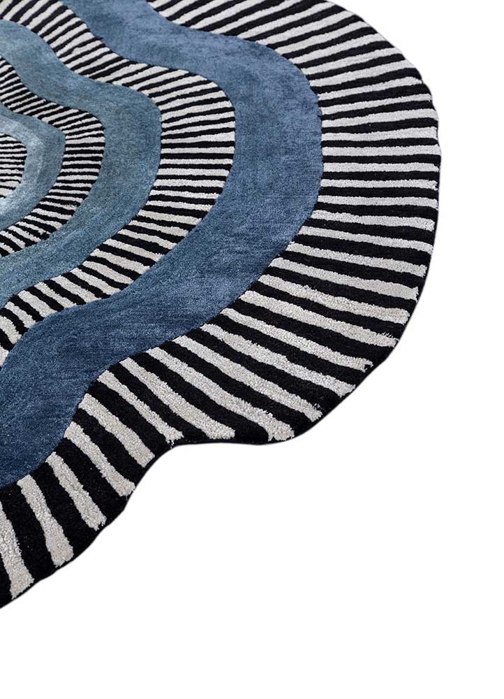 adrift grey and black wool and viscose hand tufted Rug - Corner