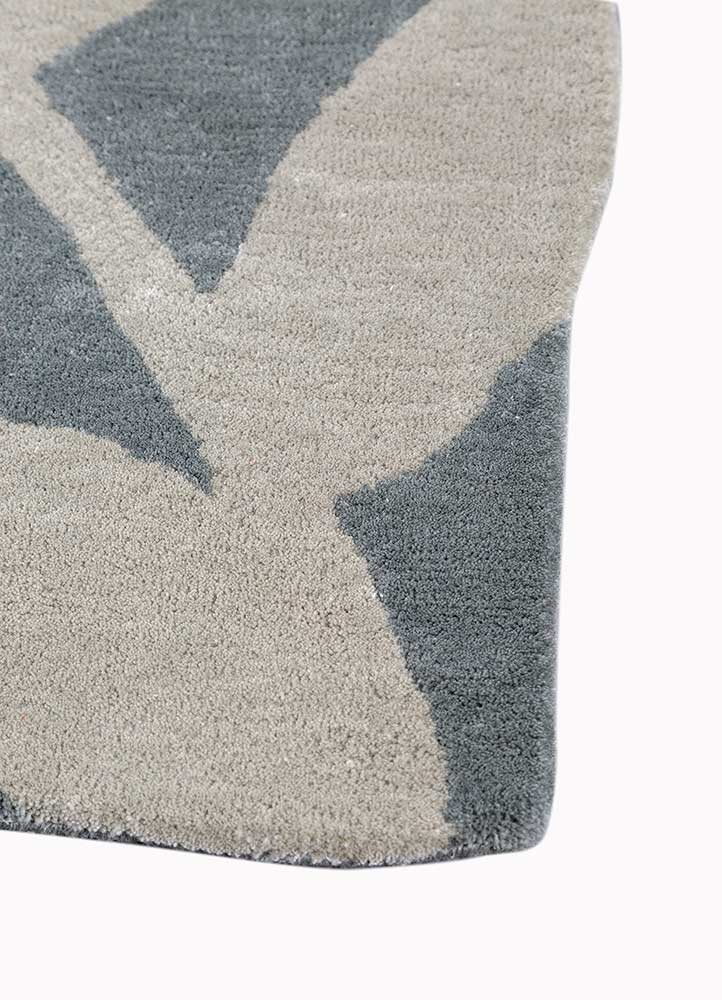 hacienda blue wool hand tufted Rug - Corner