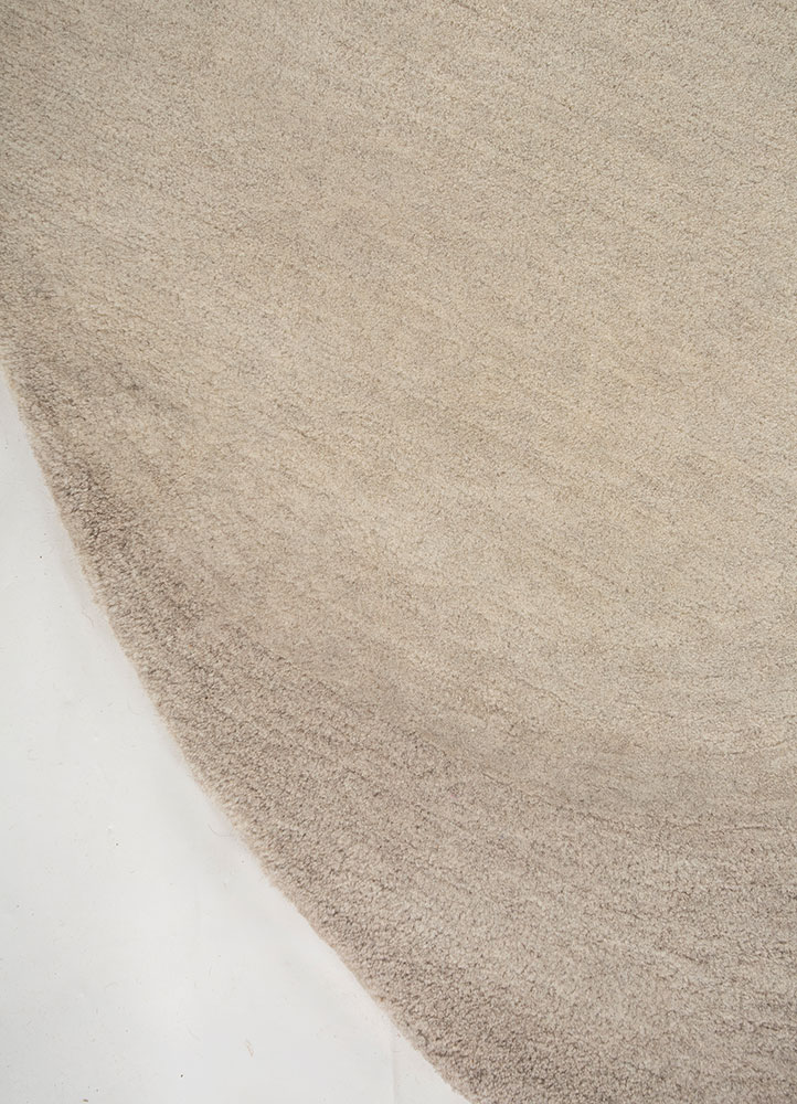 chroma gold wool hand tufted Rug - Corner