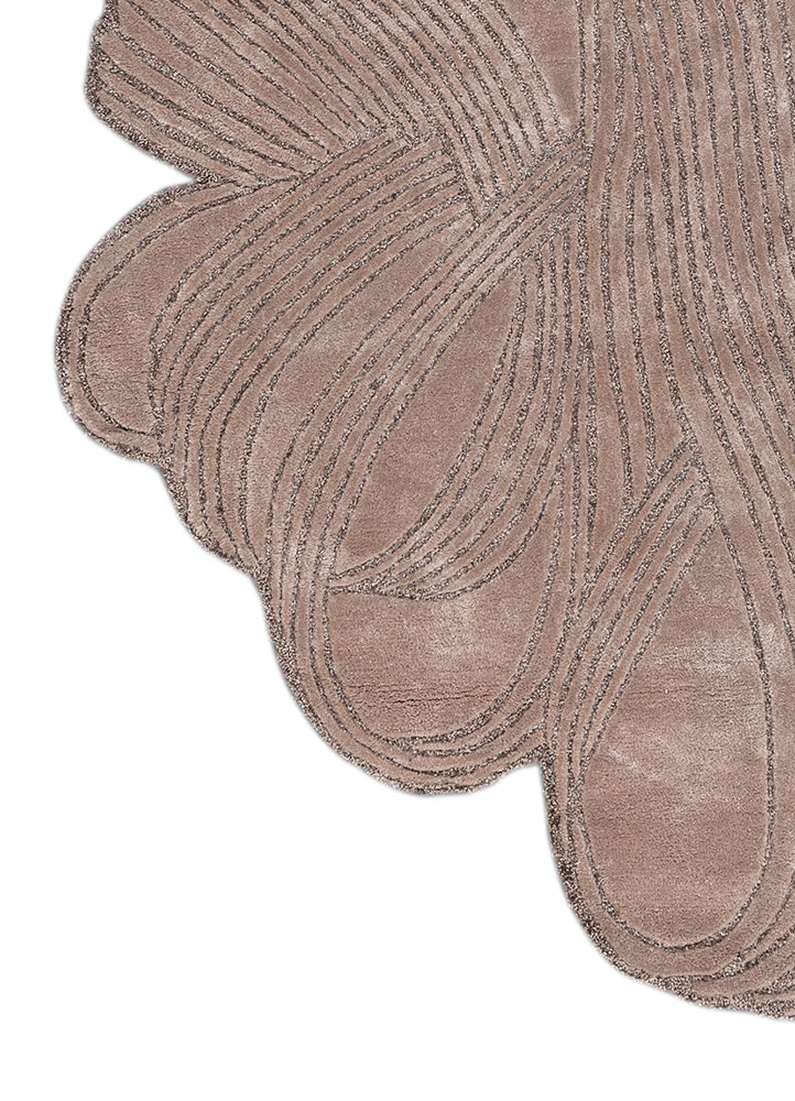 infini ivory viscose hand tufted Rug - Corner