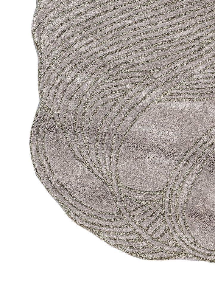 infini grey and black viscose hand tufted Rug - Corner
