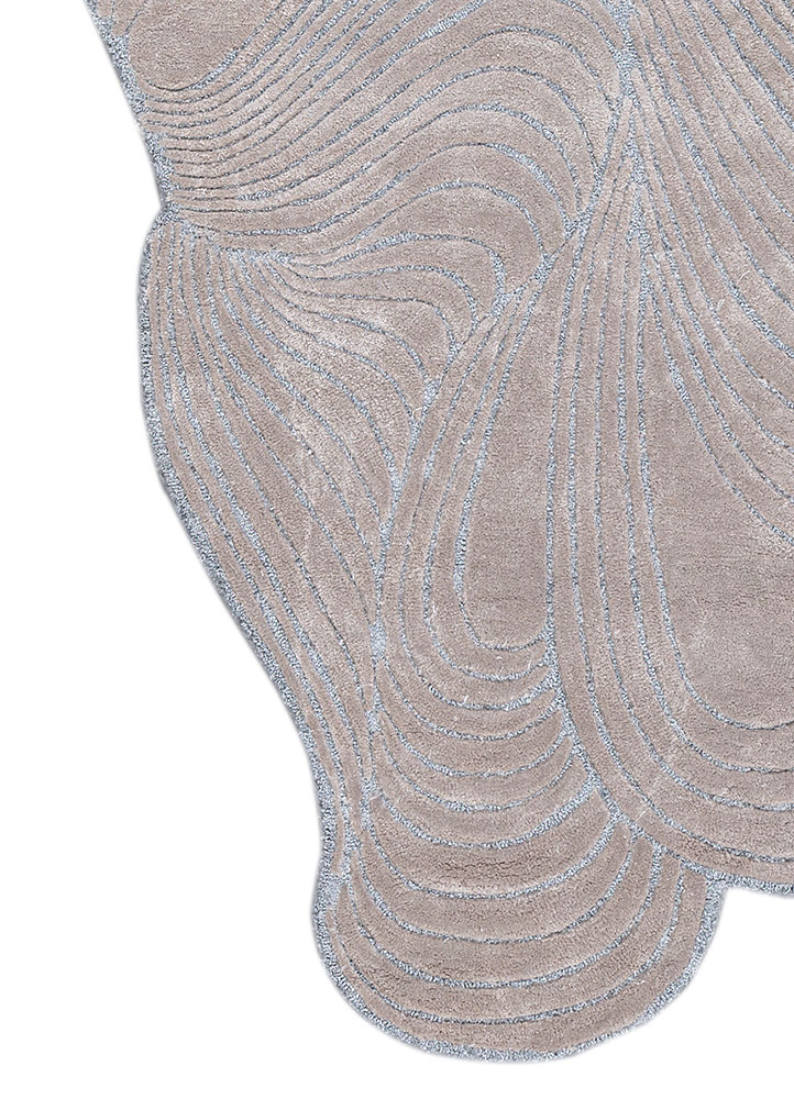 infini grey and black viscose hand tufted Rug - Corner
