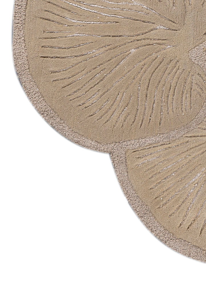 aurelia ivory wool and viscose hand tufted Rug - Corner
