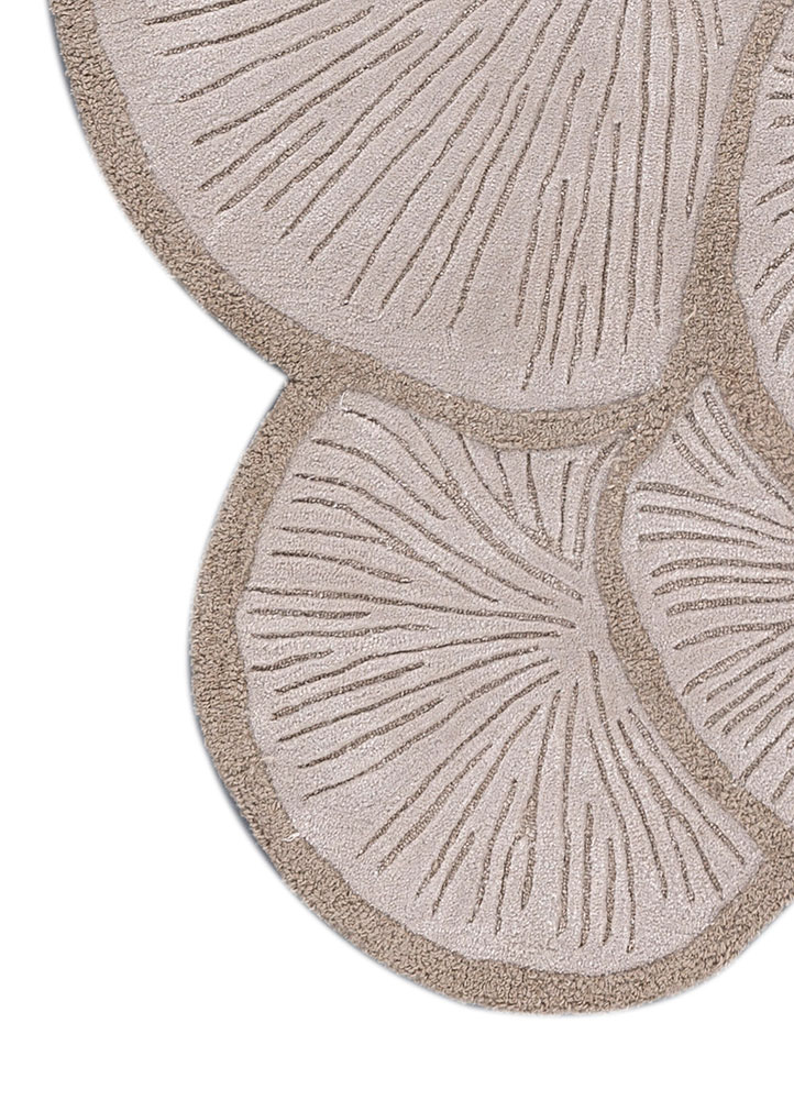aurelia ivory wool and viscose hand tufted Rug - Corner