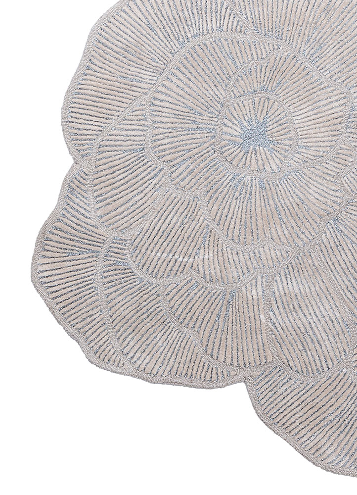 aurelia ivory wool and viscose hand tufted Rug - Corner