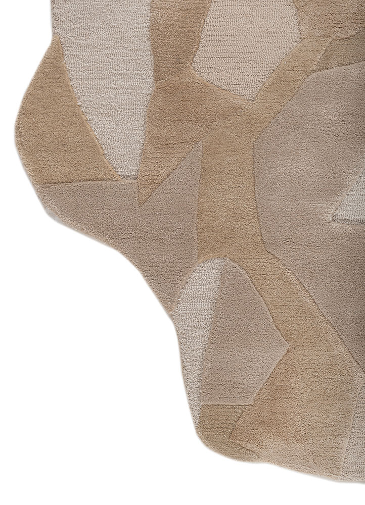 pathways ivory wool and viscose hand tufted Rug - Corner