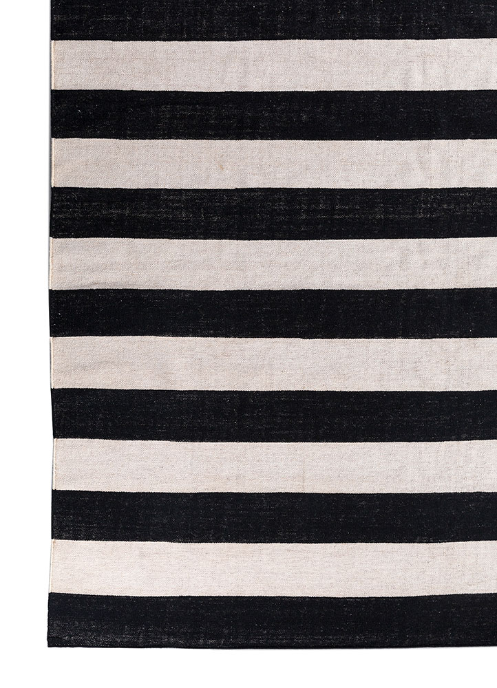 alhambra grey and black wool flat weaves Rug - Corner