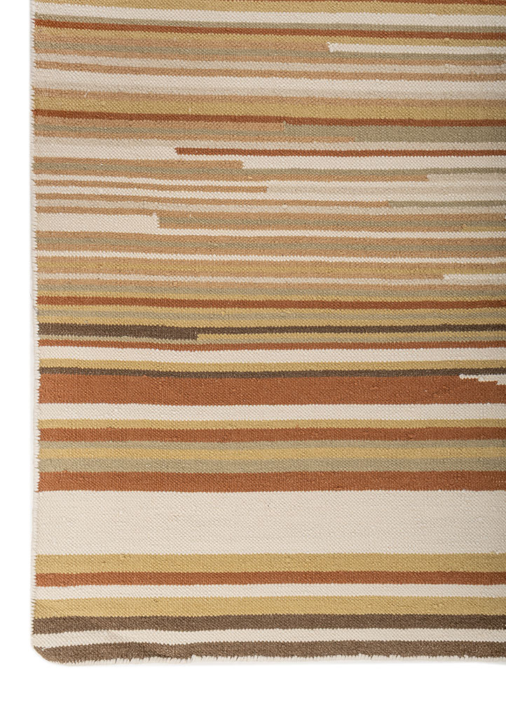 indusbar ivory wool flat weaves Rug - Corner