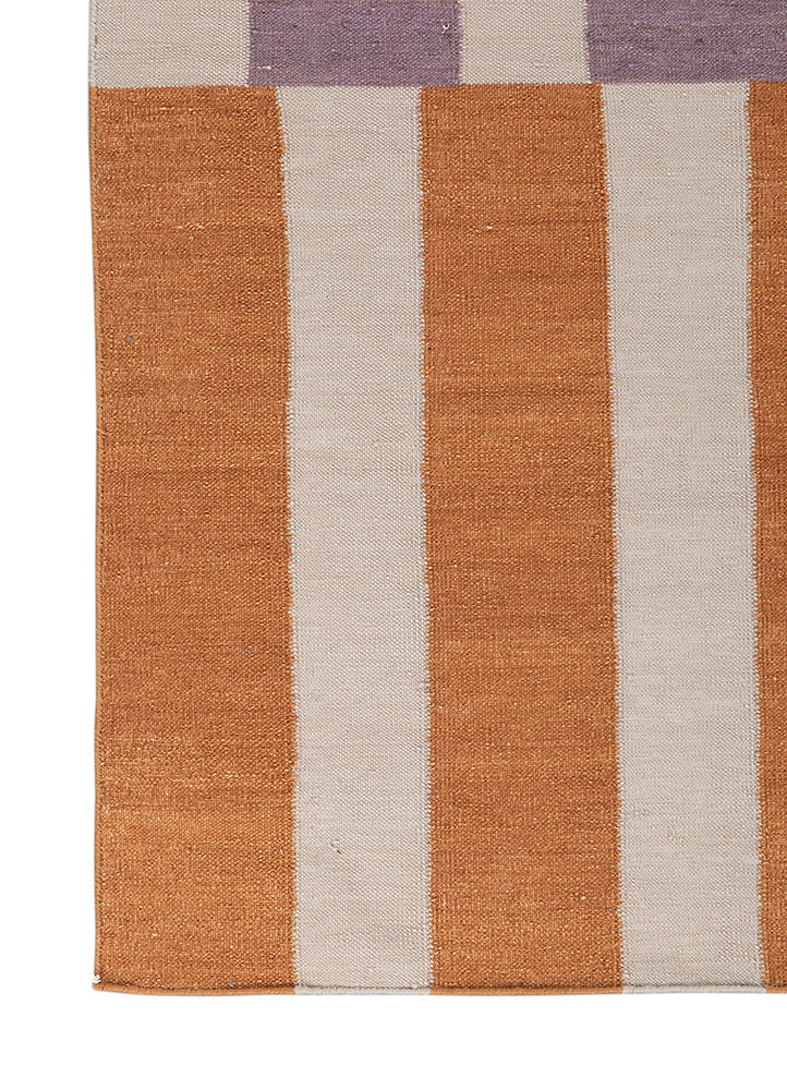 checkers ivory wool flat weaves Rug - Corner