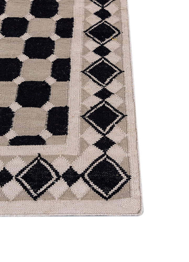 alhambra grey and black wool flat weaves Rug - Corner