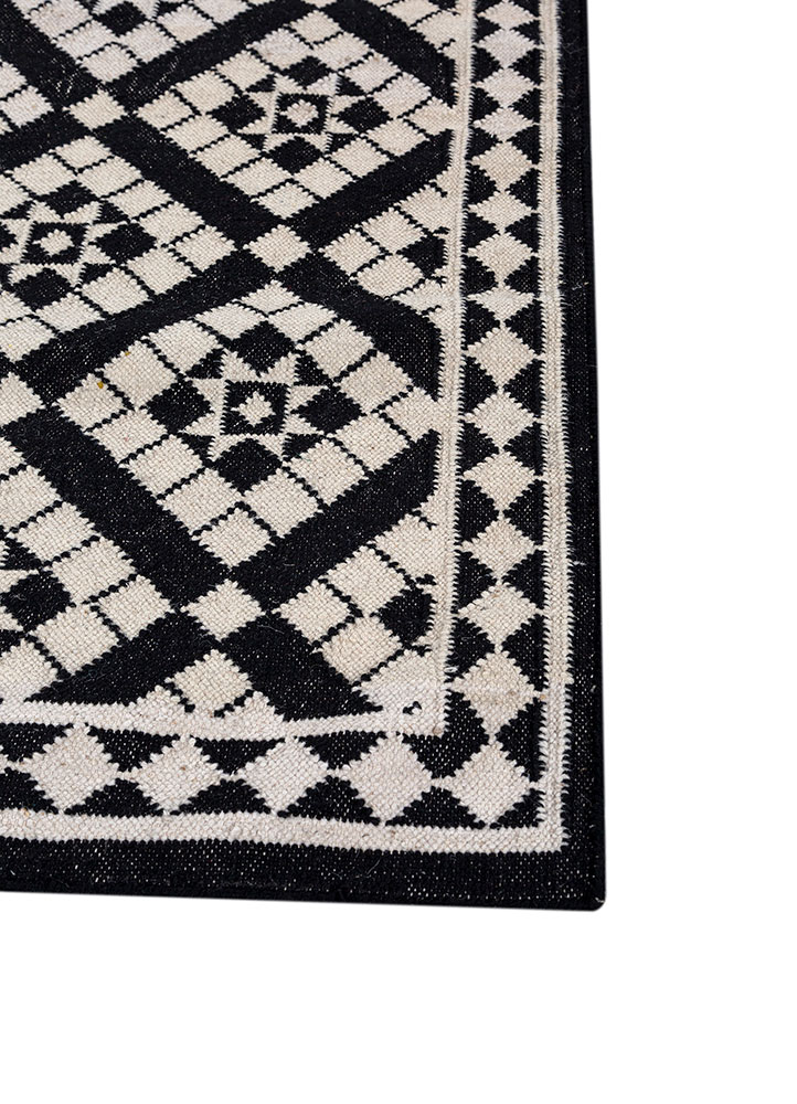 alhambra grey and black wool flat weaves Rug - Corner