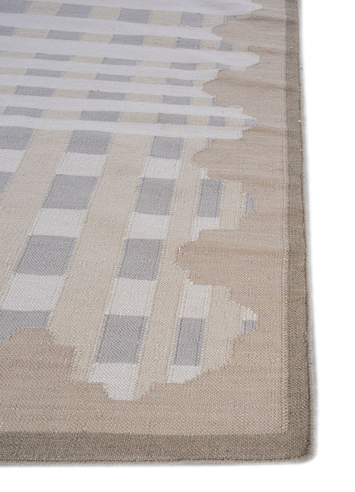 checkers ivory wool flat weaves Rug - Corner