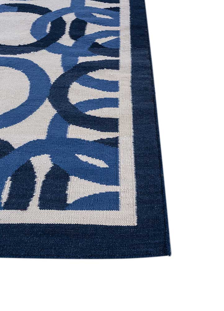 alhambra ivory wool flat weaves Rug - Corner