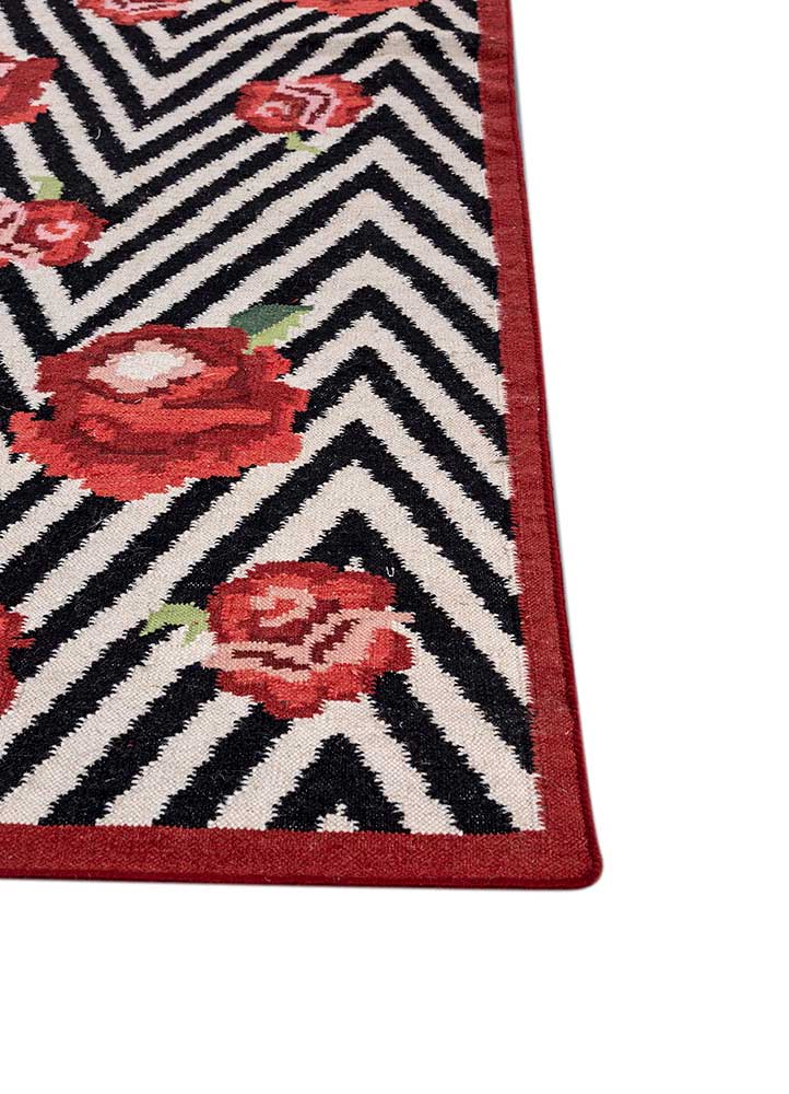 alhambra grey and black wool flat weaves Rug - Corner