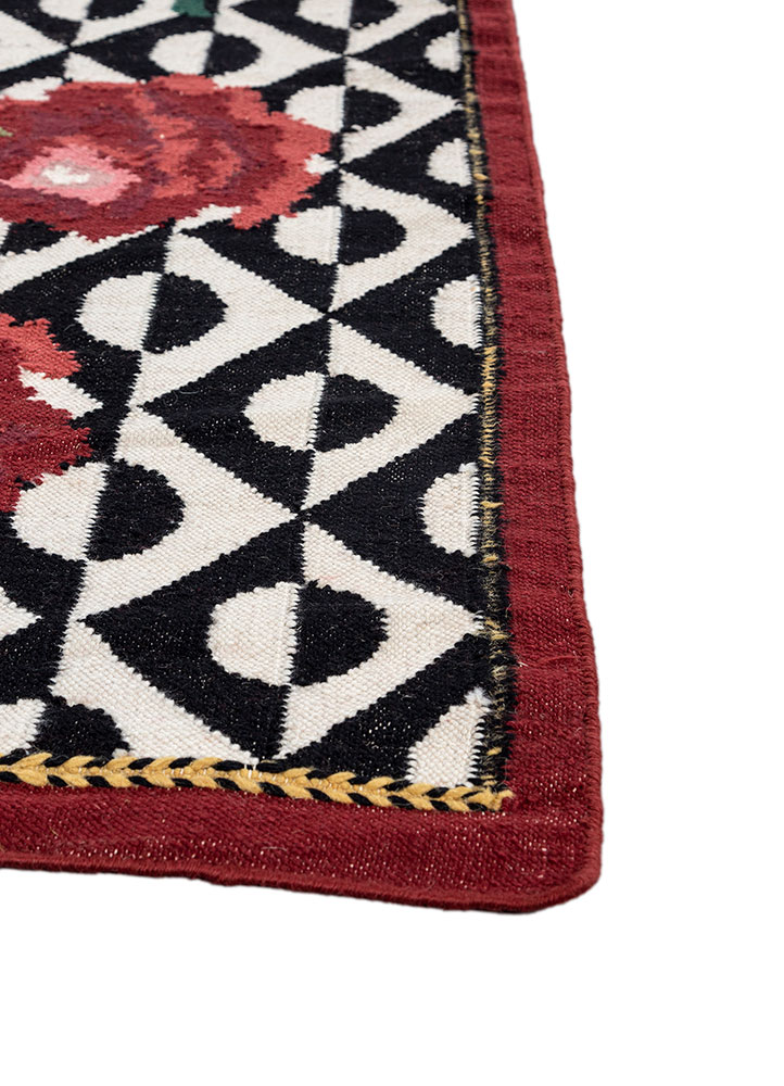alhambra grey and black wool flat weaves Rug - Corner
