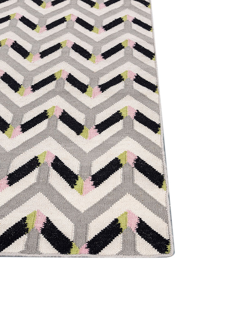 alhambra ivory wool flat weaves Rug - Corner