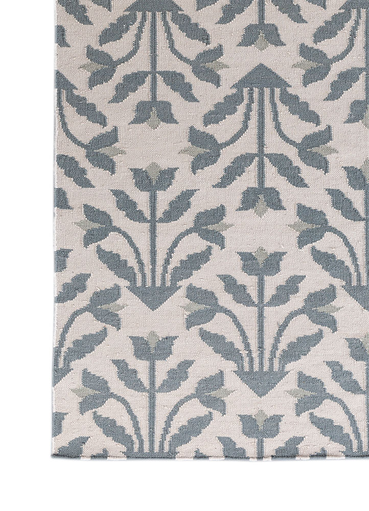 bedouin ivory wool flat weaves Rug - Corner