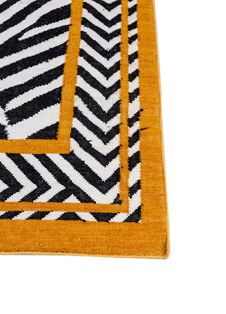 alhambra grey and black wool flat weaves Rug - Corner