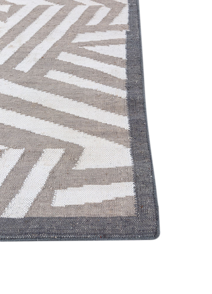 alhambra grey and black wool flat weaves Rug - Corner