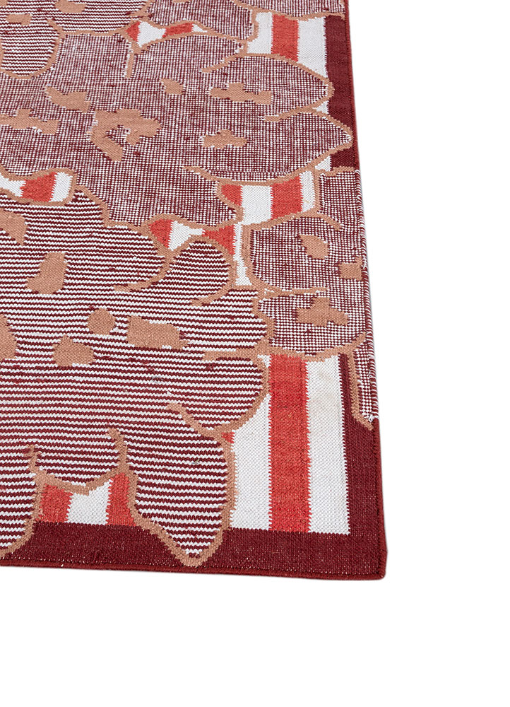 alhambra ivory wool flat weaves Rug - Corner