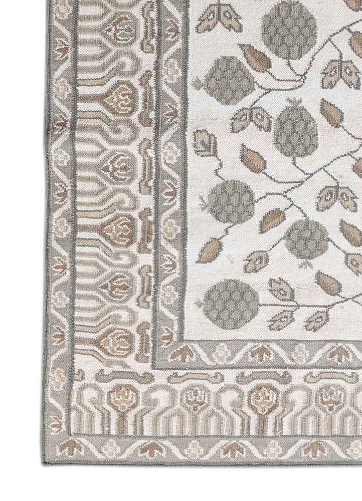 bedouin ivory wool flat weaves Rug - Corner